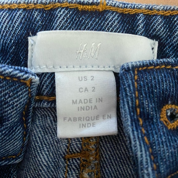 H&M Jean Skirt Women’s - Picture 2 of 2